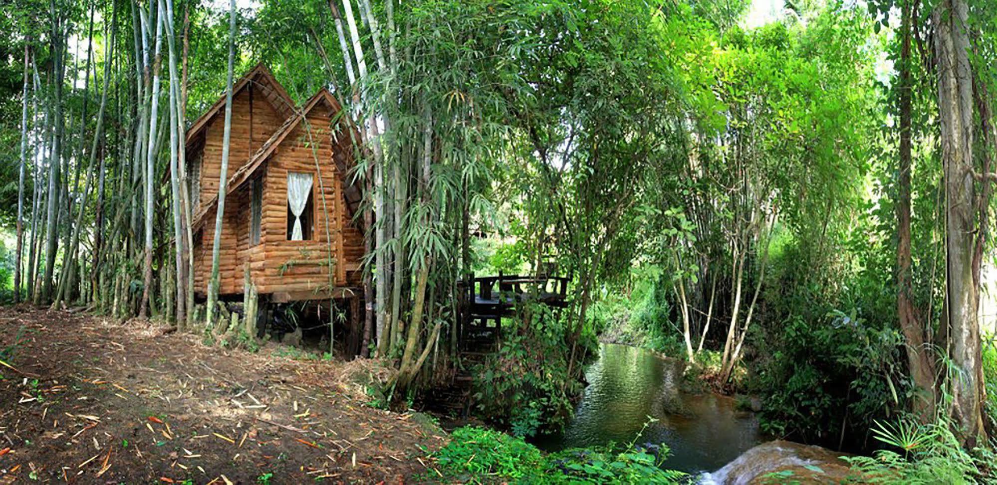 Rabeang Pasak Treehouse Resort Chiang Mai Exterior photo